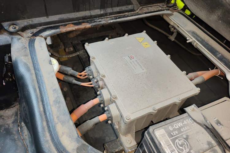 Used Ruichi EC35 2021 EC35 II Standard Edition 38.7 kWh Engine Bay Right