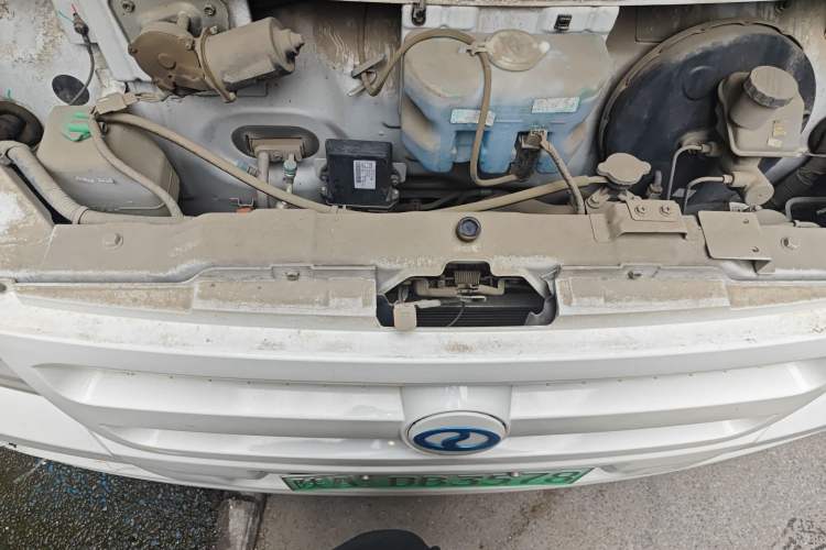 Used Ruichi EC35 2021 EC35 II Standard Edition 38.64 kWh Engine Bay