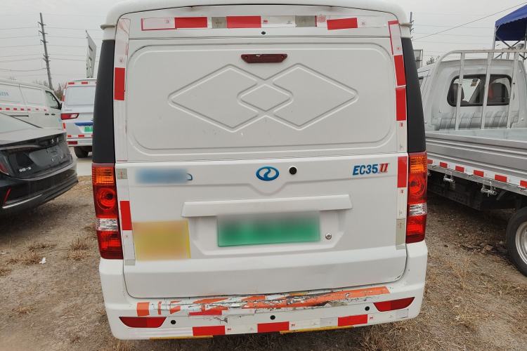 Used Ruichi EC35 2021 EC35 III Long-Range Version 41.86 kWh Exterior 4