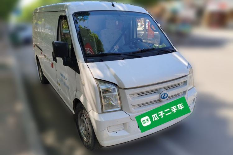 Used Ruichi EC35 2021 EC35 II Long-Range Version 41.932 kWh Front Right 45 Deg