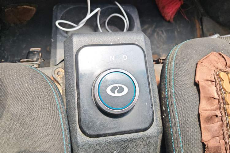 Used Ruichi EC35 2021 EC35 II Standard Edition 38.64 kWh Gear Lever