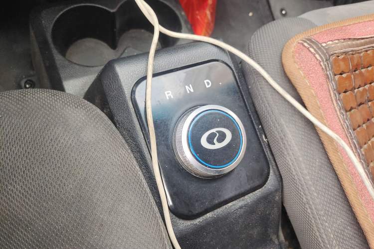 Used Ruichi EC35 2021 EC35 II Standard Edition 38.64 kWh Gear Lever