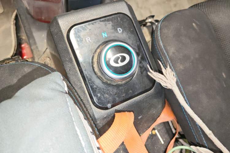 Used Ruichi EC35 2021 EC35 II Standard Edition 38.64 kWh Gear Lever