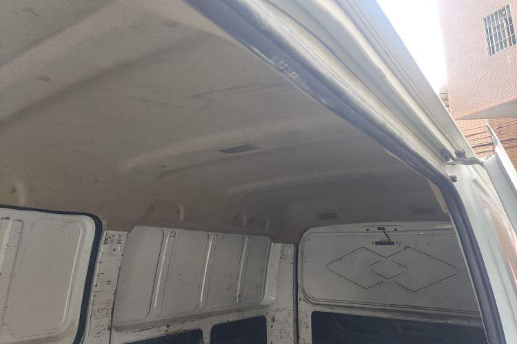 Used Ruichi EC35 2021 EC35 II Standard Edition 38.64 kWh Headliner