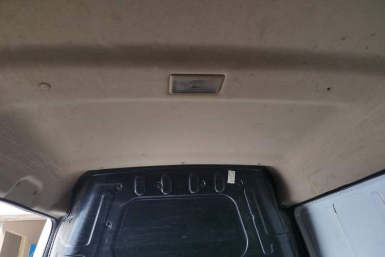 Used Ruichi EC35 2021 EC35 II Long-Range Version 41.932 kWh Headliner