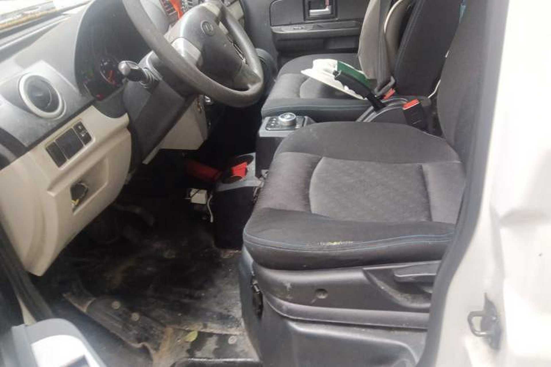 Used Ruichi EC35 2021 EC35 II Standard Edition 38.64 kWh Left Front Seat
