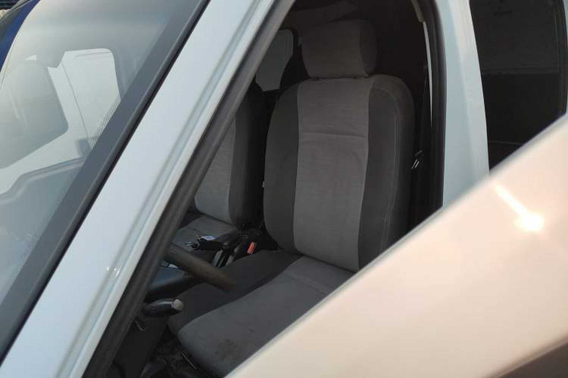 Used Ruichi EC35 2021 EC35 III Long-Range Version 41.86 kWh Left Front Seat