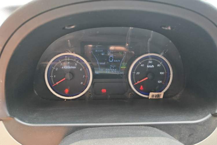 Used Ruichi EC35 2021 EC35 II Standard Edition 38.64 kWh Odometer Close Up
