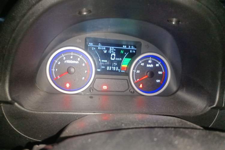 Used Ruichi EC35 2021 EC35 II Standard Edition 38.7 kWh Odometer Close Up