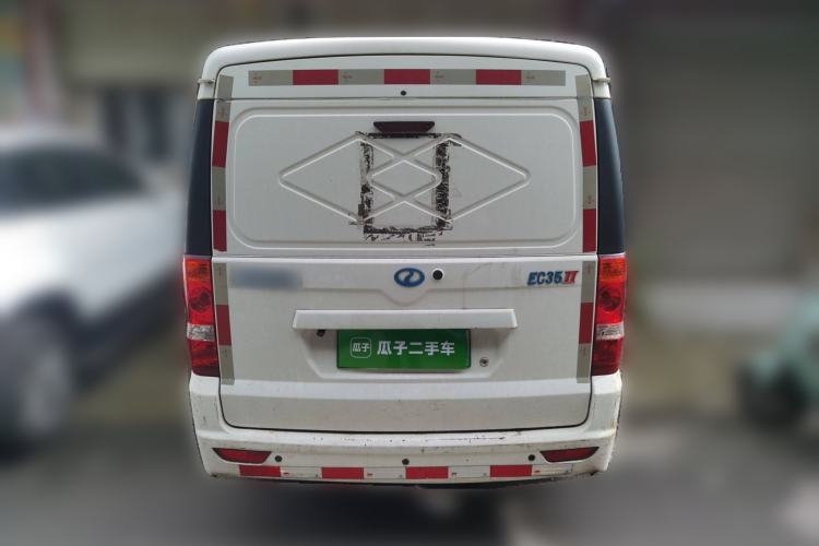 Used Ruichi EC35 2021 EC35 II Long-Range Version 41.932 kWh Rear