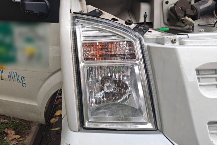 Used Ruichi EC35 2021 EC35 II Standard Edition 38.64 kWh Right Front Headlight