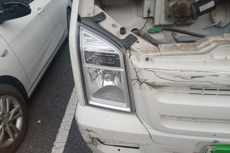 Used Ruichi EC35 2021 EC35 II Standard Edition 38.64 kWh Right Front Headlight