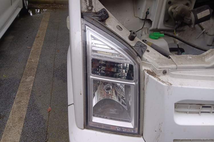 Used Ruichi EC35 2021 EC35 II Standard Edition 38.64 kWh Right Front Headlight