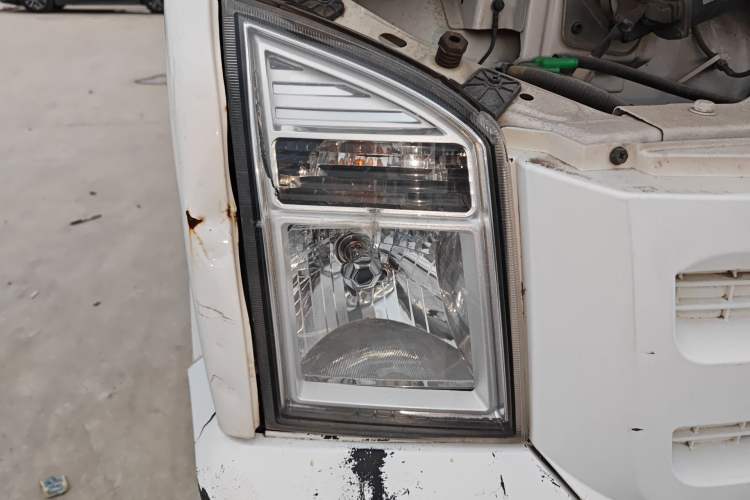 Used Ruichi EC35 2021 EC35 II Standard Edition 38.64 kWh Right Front Headlight