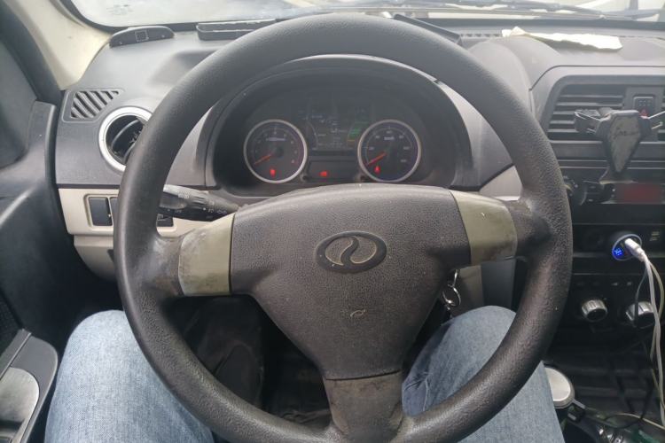 Used Ruichi EC35 2021 EC35 II Standard Edition 38.7 kWh Steering Wheel