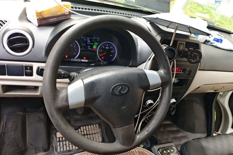 Used Ruichi EC35 2021 EC35 II Standard Edition 38.64 kWh Steering Wheel