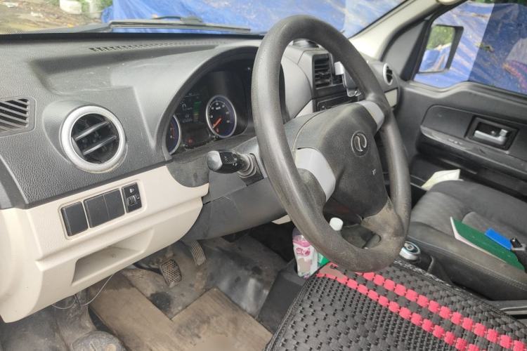 Used Ruichi EC35 2021 EC35 II Standard Edition 38.64 kWh Steering Wheel