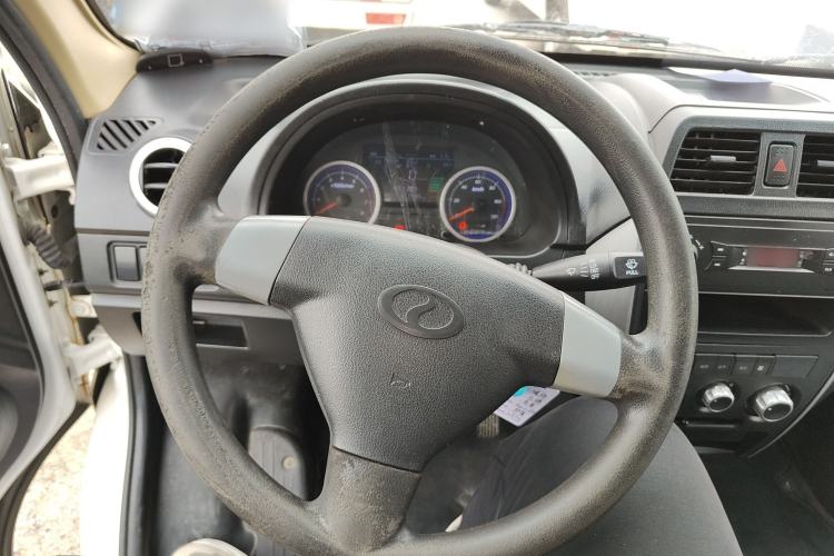Used Ruichi EC35 2021 EC35 III Long-Range Version 41.86 kWh Steering Wheel