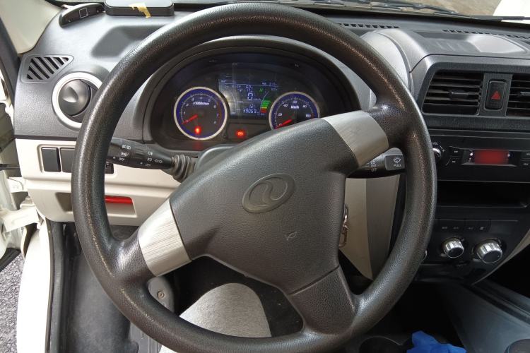 Used Ruichi EC35 2021 EC35 II Standard Edition 38.7 kWh Steering Wheel
