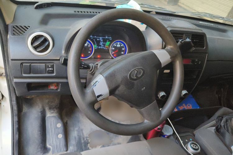 Used Ruichi EC35 2021 EC35 II Custom Edition 31.25 kWh Steering Wheel