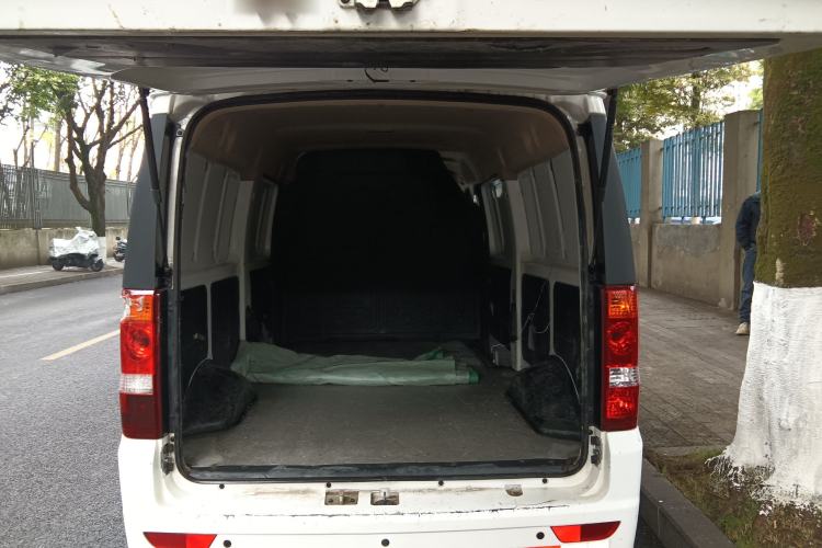 Used Ruichi EC35 2021 EC35 II Standard Edition 38.7 kWh Trunk