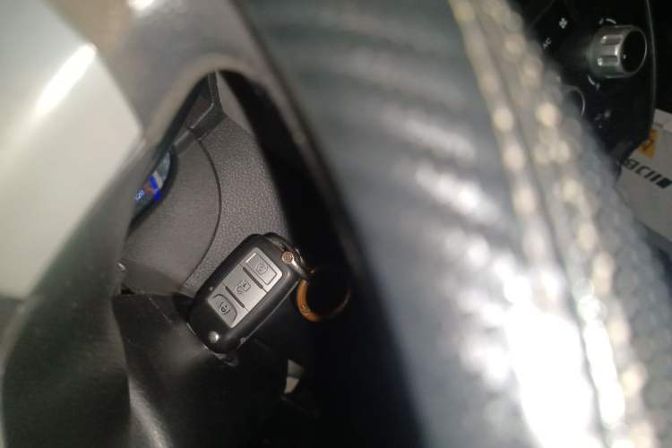 Used Ruichi EC35 2021 EC35 II Standard Edition 38.7 kWh Vehicle Key