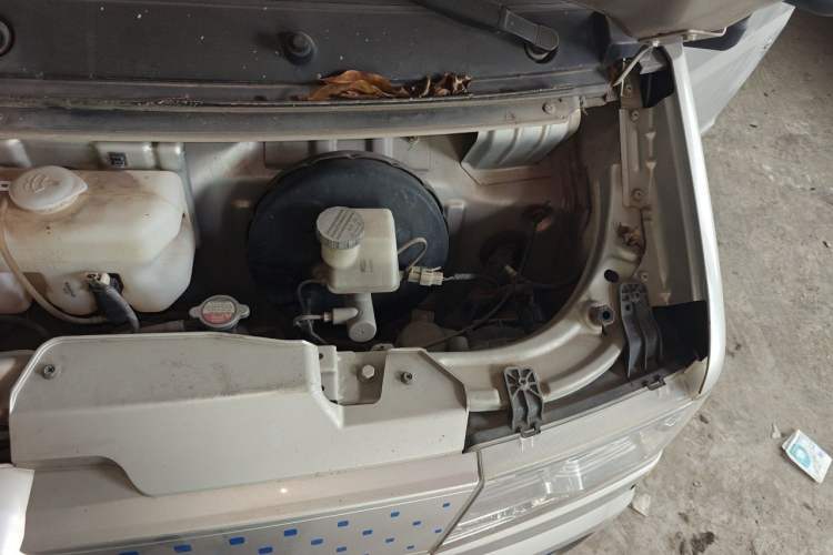 Used Ruichi EC35 2022 EC35 III Standard Edition 38.7 kWh Engine Bay Left