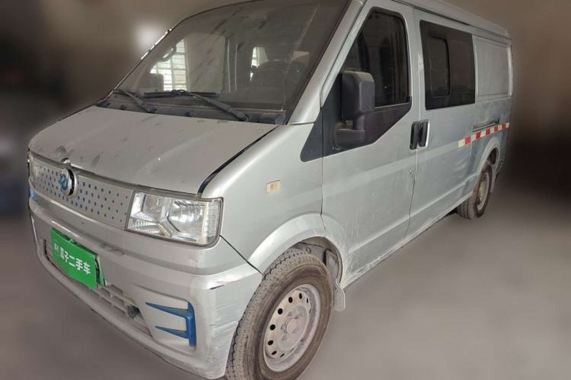 Used Ruichi EC35 2022 EC35 III Standard Edition 38.7 kWh Front Left 45 Deg