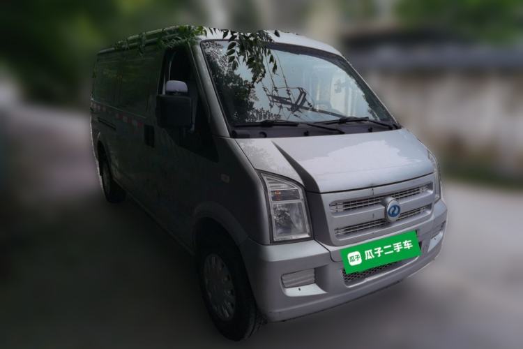 Used Ruichi EC35 2022 EC35 II Creative Edition 36.288 kWh Front Right 45 Deg