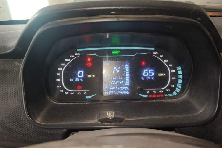 Used Ruichi EC35 2022 EC35 III Standard Edition 38.7 kWh Instrument Cluster
