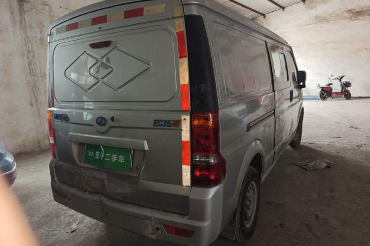 Used Ruichi EC35 2022 EC35 III Standard Edition 38.7 kWh Rear Right 45 Deg