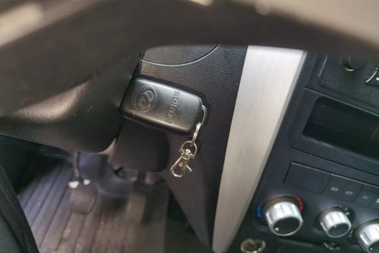 Used Ruichi EC35 2022 EC35 II Creative Edition 36.288 kWh Vehicle Key