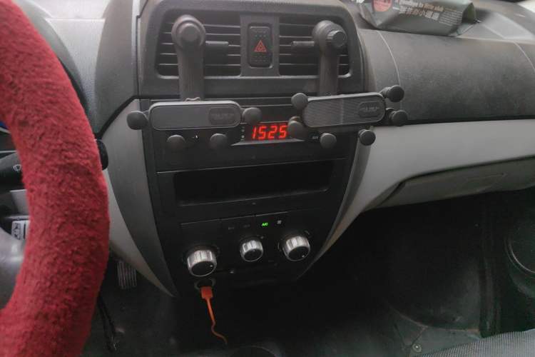 Used Ruichi EC35 2022 EC35 II Standard Edition 39.42 kWh Audio And AC Panel