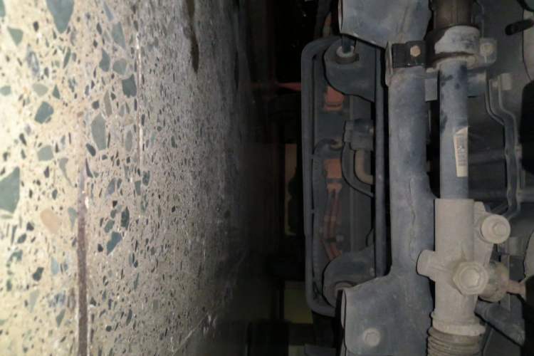 Used Ruichi EC35 2022 EC35 II Long-Range Version 41.85 kWh Chassis Front