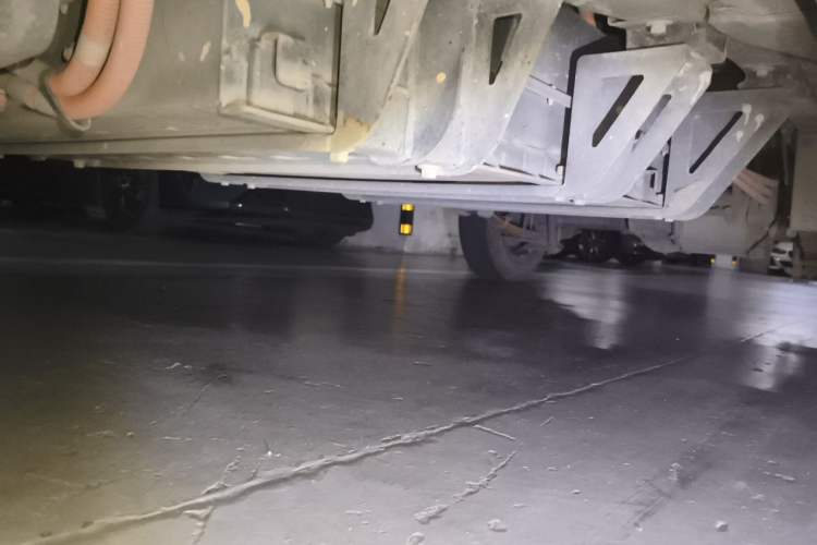 Used Ruichi EC35 2022 EC35 II Creative Edition 36.288 kWh Chassis Front Left