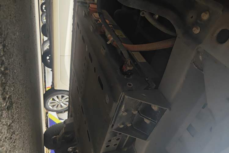 Used Ruichi EC35 2022 EC35 II Standard Edition 38.64 kWh Chassis Front Left