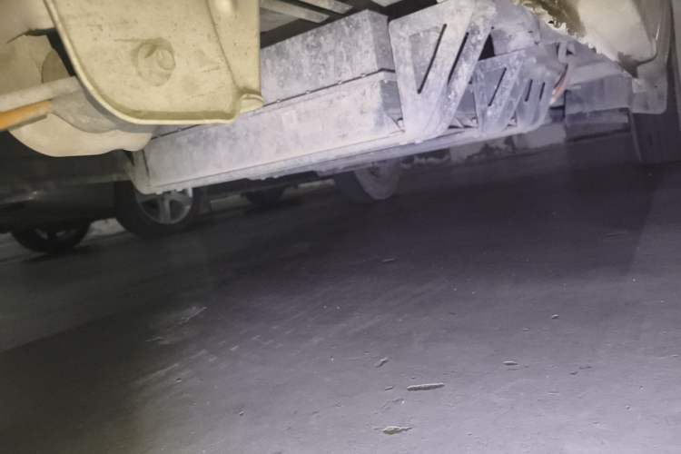 Used Ruichi EC35 2022 EC35 II Creative Edition 36.288 kWh Chassis Rear Right