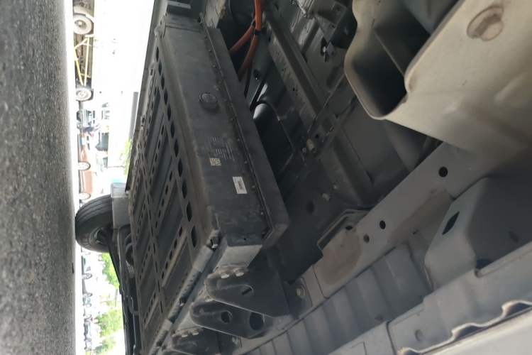Used Ruichi EC35 2022 EC35 II Standard Edition 38.64 kWh Chassis Rear Right