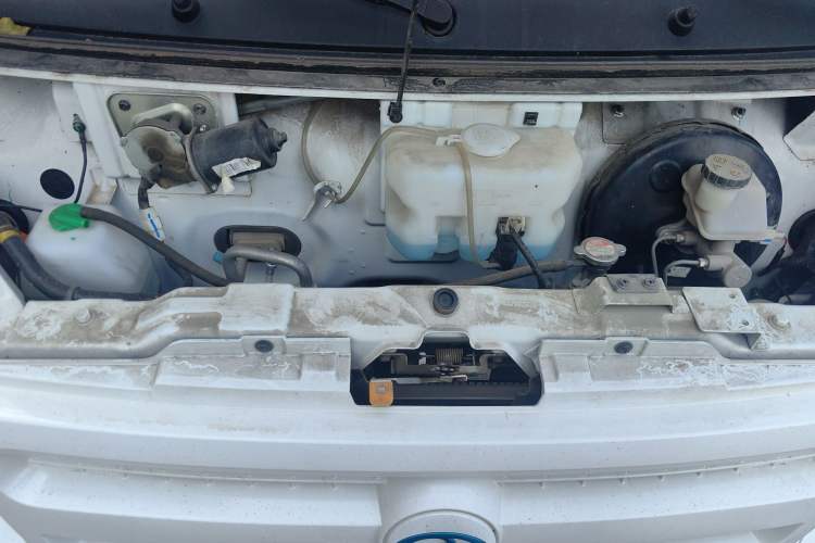 Used Ruichi EC35 2022 EC35 II Standard Edition 38.64 kWh Engine Bay