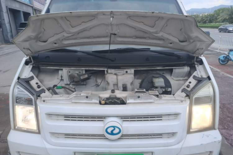 Used Ruichi EC35 2022 EC35 II Standard Edition 39.42 kWh Engine Bay