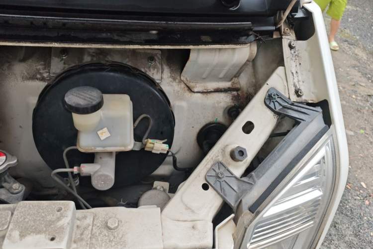 Used Ruichi EC35 2022 EC35 II Standard Edition 38.64 kWh Engine Bay Left