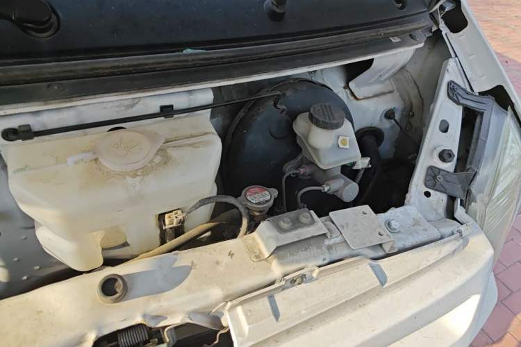 Used Ruichi EC35 2022 EC35 II Standard Edition 38.64 kWh Engine Bay Left