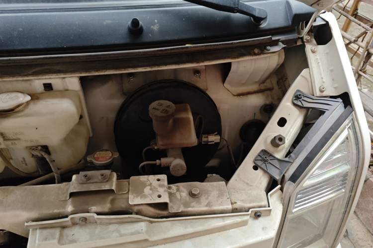 Used Ruichi EC35 2022 EC35 II Standard Edition 38.64 kWh Engine Bay Left