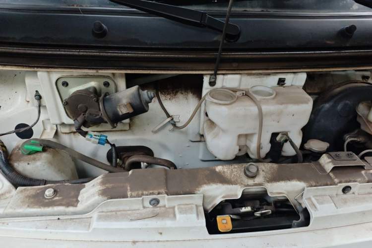 Used Ruichi EC35 2022 EC35 II Custom Edition 31.25 kWh Engine Bay
