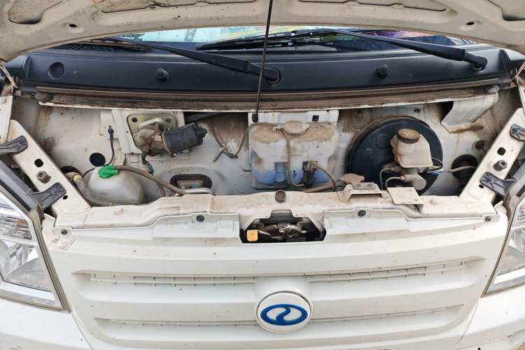 Used Ruichi EC35 2022 EC35 II Creative Edition 36.288 kWh Engine Bay