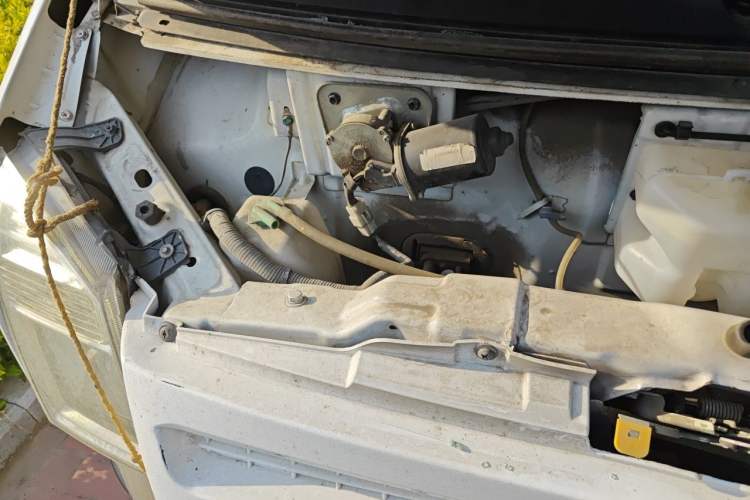 Used Ruichi EC35 2022 EC35 II Standard Edition 38.64 kWh Engine Bay Right