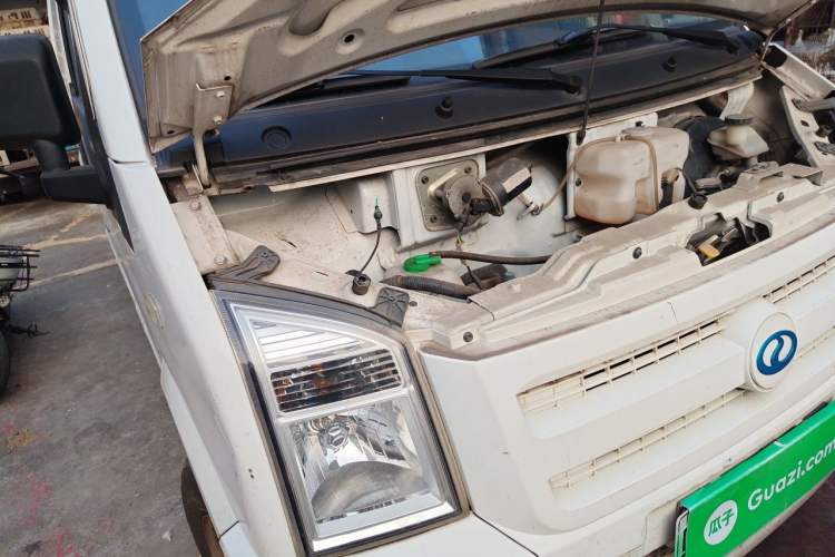 Used Ruichi EC35 2022 EC35 II Standard Edition 38.64 kWh Engine Bay Right