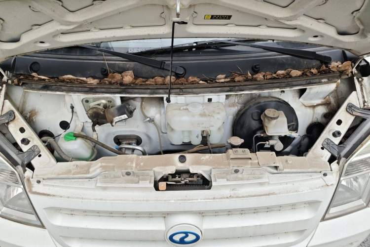 Used Ruichi EC35 2022 EC35 II Standard Edition 38.64 kWh Engine Bay