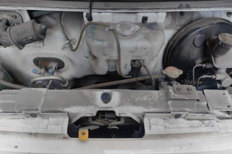 Used Ruichi EC35 2022 EC35 II Standard Edition 39.42 kWh Engine Bay