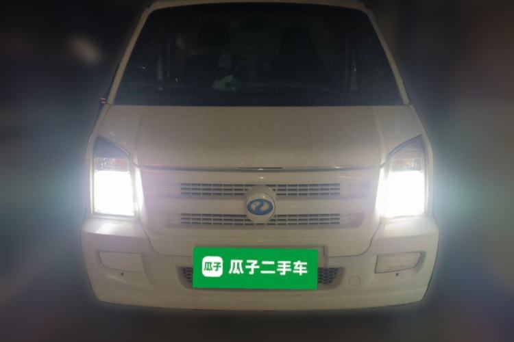 Used Ruichi EC35 2022 EC35 II Long-Range Version 41.85 kWh Front